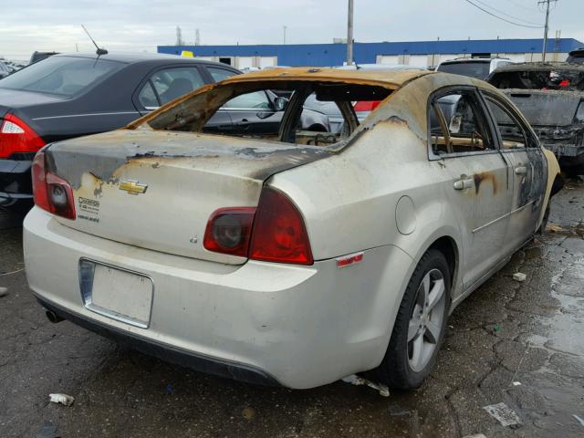 1G1ZJ57B39F239747 - 2009 CHEVROLET MALIBU 2LT GOLD photo 4