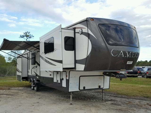 4V0FC392XGR006083 - 2016 OTHR CAMPER TWO TONE photo 1