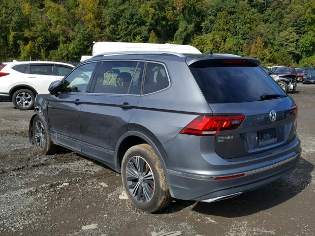 3VV2B7AX6JM006604 - 2018 VOLKSWAGEN TIGUAN SE GRAY photo 3