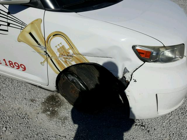 JTLZE4FE2A1102399 - 2010 TOYOTA SCION XB Ақ фото 9