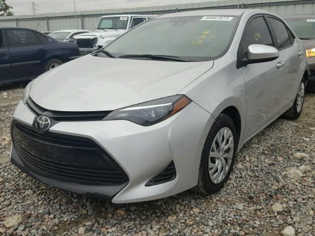 5YFBURHE0HP660025 - 2017 TOYOTA COROLLA L SILVER photo 2