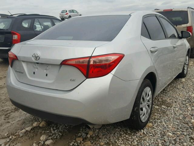 5YFBURHE0HP660025 - 2017 TOYOTA COROLLA L SILVER photo 4