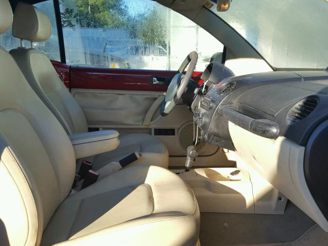 3VWRF31Y36M327930 - 2006 VOLKSWAGEN NEW BEETLE 红色 照片 5