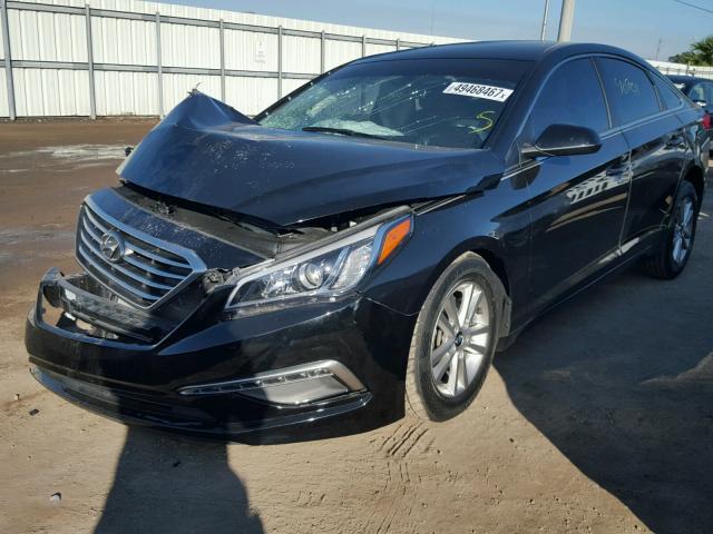 5NPE24AF4FH004011 - 2015 HYUNDAI SONATA SE BLACK photo 2