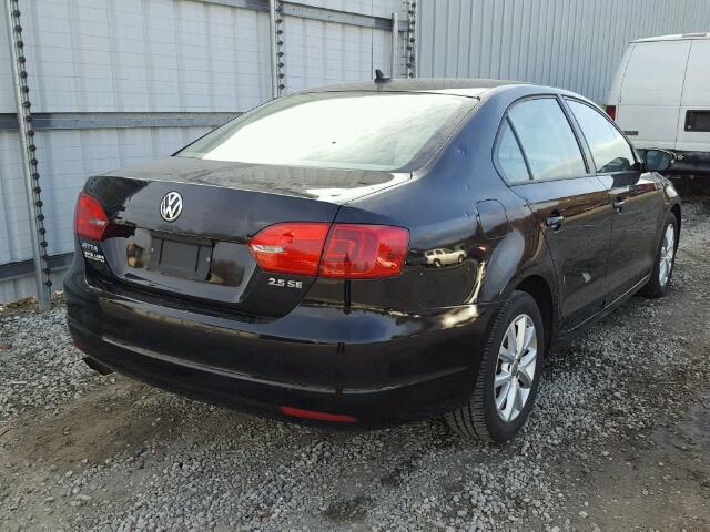 3VWBP7AJ6CM335489 - 2012 VOLKSWAGEN JETTA SE BLACK photo 4