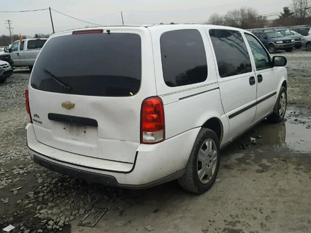 1GBDV13L06D136908 - 2006 CHEVROLET UPLANDER I WHITE photo 4