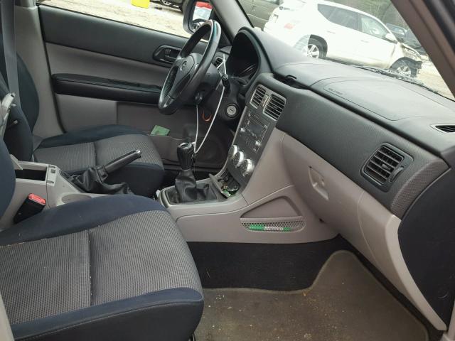 JF1SG66668G720138 - 2008 SUBARU FORESTER S 银色 照片 5