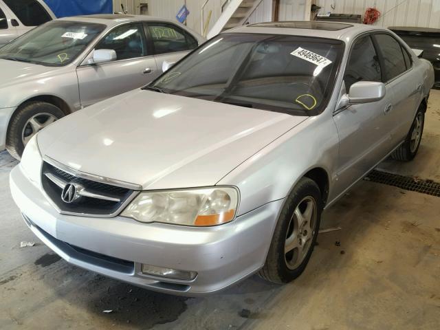 19UUA56652A035333 - 2002 ACURA 3.2TL SILVER photo 2