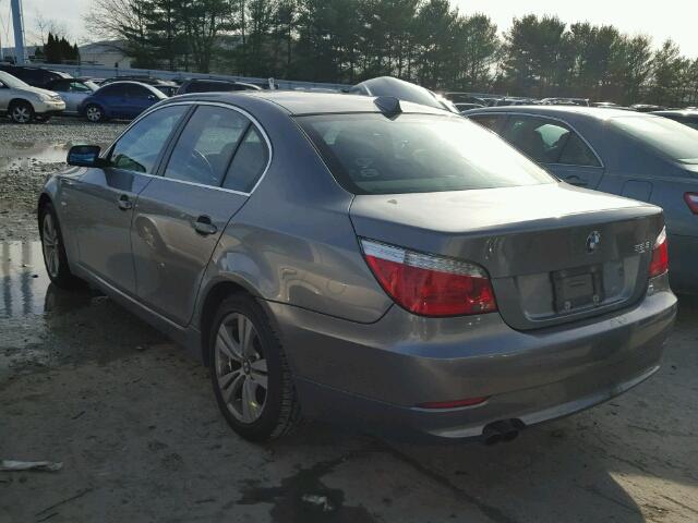 WBANV13529C155730 - 2009 BMW 528 XI GRAY photo 3