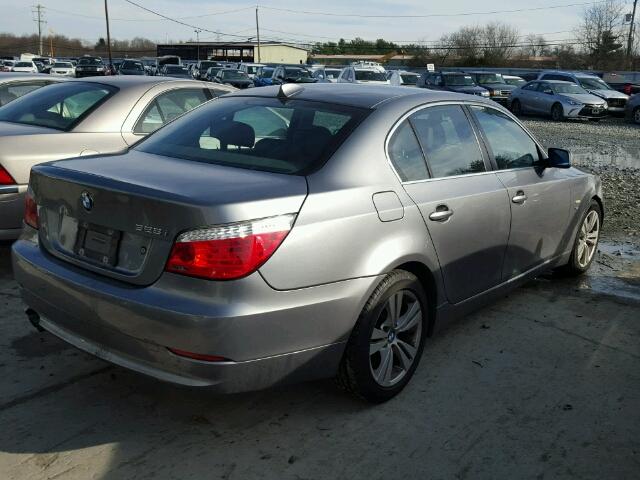 WBANV13529C155730 - 2009 BMW 528 XI GRAY photo 4