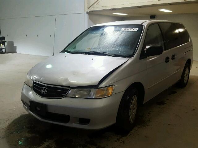 2HKRL18522H538936 - 2002 HONDA ODYSSEY LX SILVER photo 2