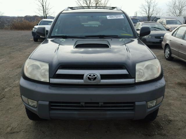 JTEBU14R530005576 - 2003 TOYOTA 4RUNNER SR BLACK photo 9