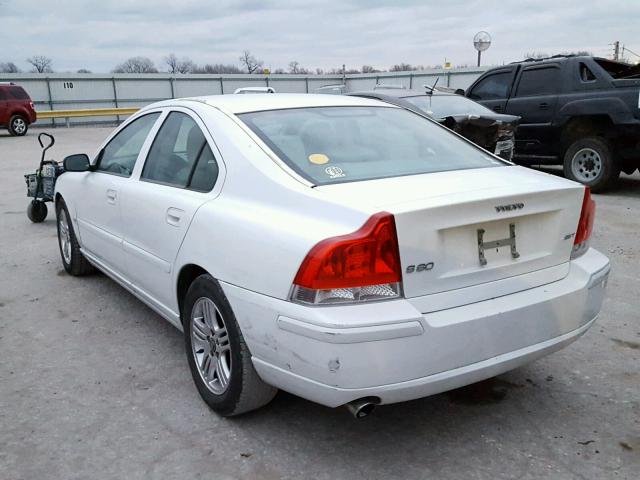 YV1RS592152449938 - 2005 VOLVO S60 2.5T WHITE photo 3