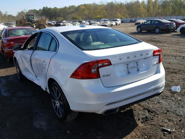 LYV402TK6HB151403 - 2017 VOLVO S60 PREMIE WHITE photo 3