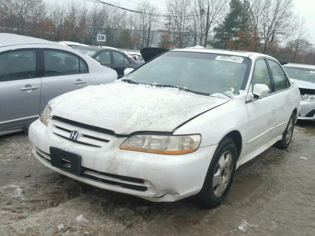 1HGCG16551A013115 - 2001 HONDA ACCORD EX WHITE photo 2