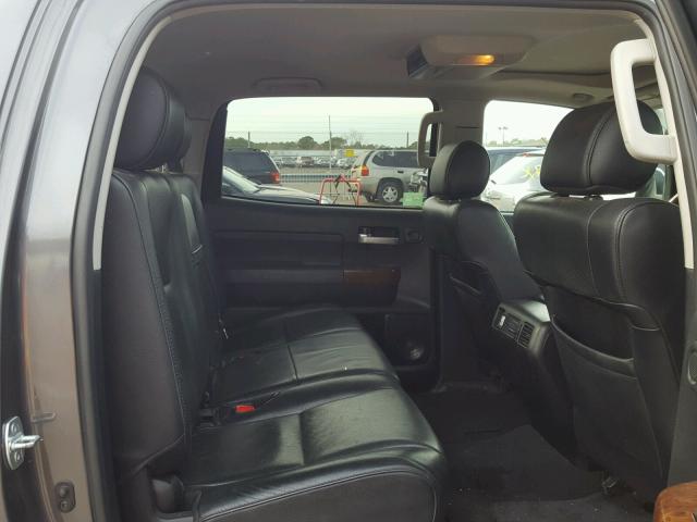 5TFHY5F18CX250221 - 2012 TOYOTA TUNDRA CRE GRAY photo 6