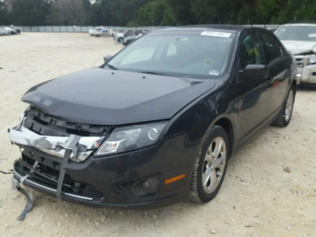 3FAHP0HA1CR419058 - 2012 FORD FUSION SE BLACK photo 2