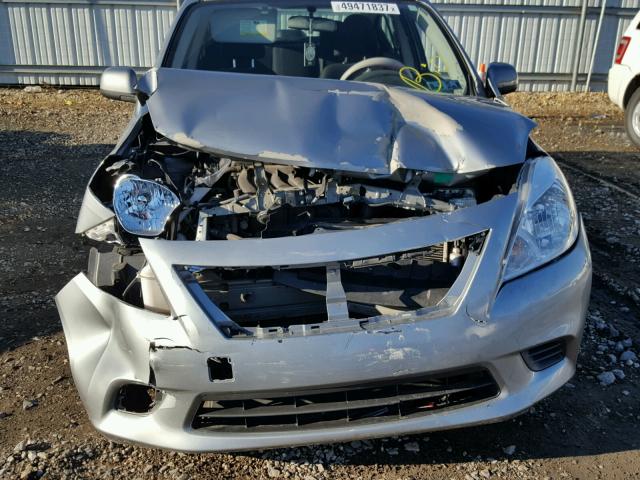 3N1CN7AP6CL893711 - 2012 NISSAN VERSA S SILVER photo 7