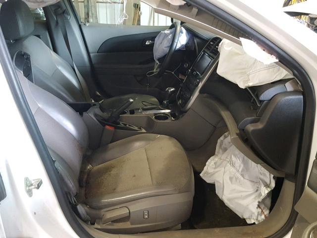 1G11C5SL4EF117187 - 2014 CHEVROLET MALIBU 1LT WHITE photo 5