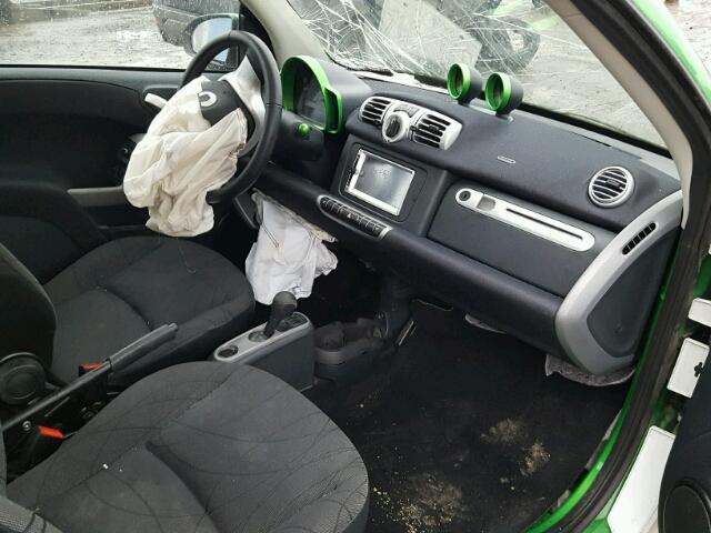 WMEEJ9AAXEK743258 - 2014 SMART FORTWO ELE 双色 照片 5