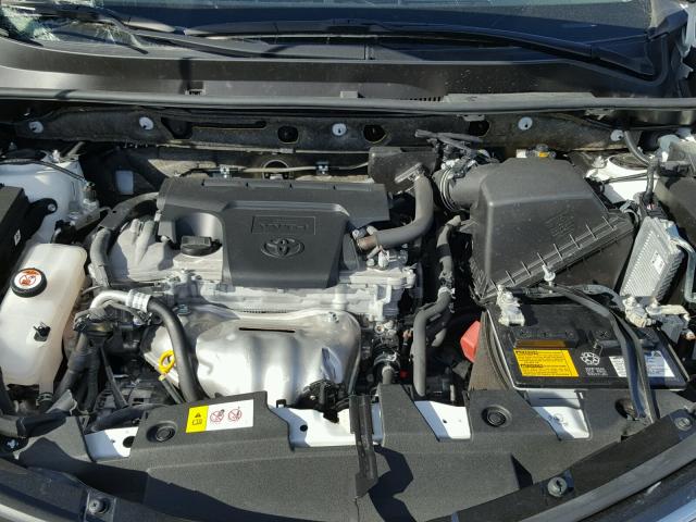 JTMZFREV0HJ133023 - 2017 TOYOTA RAV4 LE Ağ foto 7