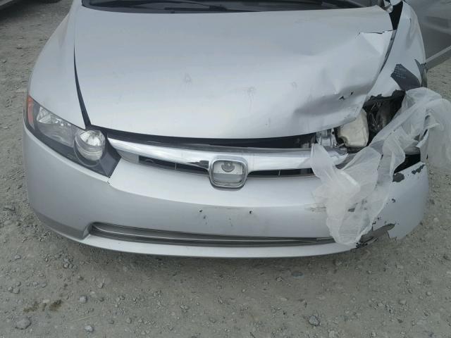 1HGFA16508L067869 - 2008 HONDA CIVIC LX SILVER photo 9