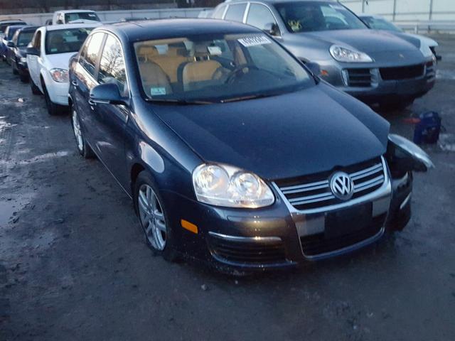 3VWRL7AJ1AM141850 - 2010 VOLKSWAGEN JETTA TDI BLUE photo 1