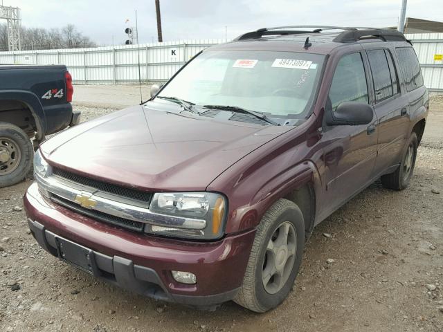 1GNET16S566119235 - 2006 CHEVROLET TRAILBLAZE MAROON photo 2