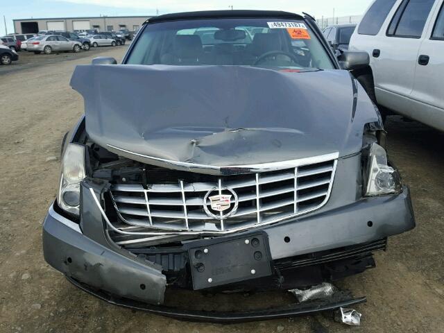 1G6KD57Y27U225936 - 2007 CADILLAC DTS GRAY photo 9