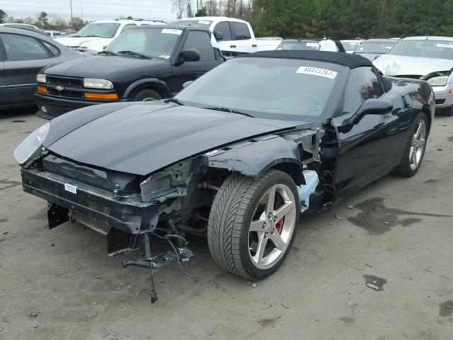 1G1YY34U555126142 - 2005 CHEVROLET CORVETTE BLACK photo 2