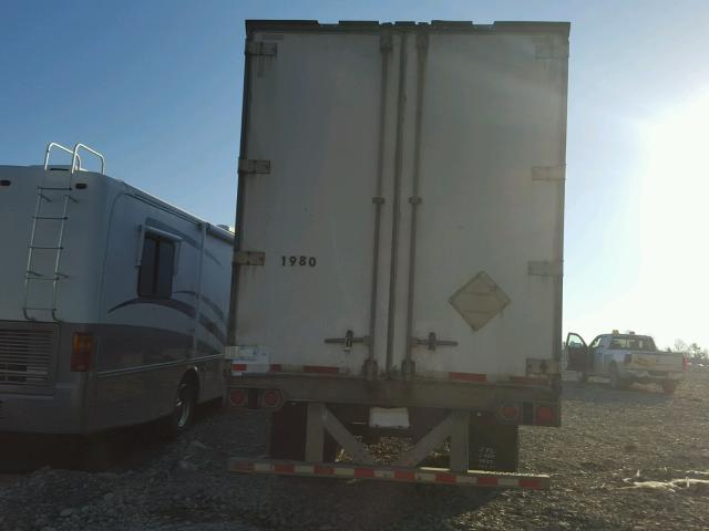 5V8VA53276M603460 - 2006 VNTC TRAILER WHITE photo 5