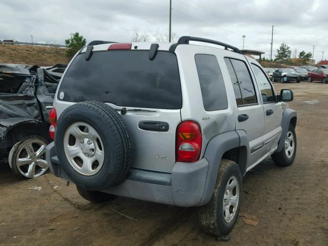 1J4GL48K92W224266 - 2002 JEEP LIBERTY SP SILVER photo 4