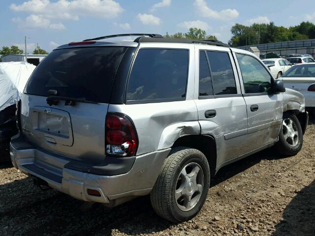 1GNDT13S972113754 - 2007 CHEVROLET TRAILBLAZE GRAY photo 9