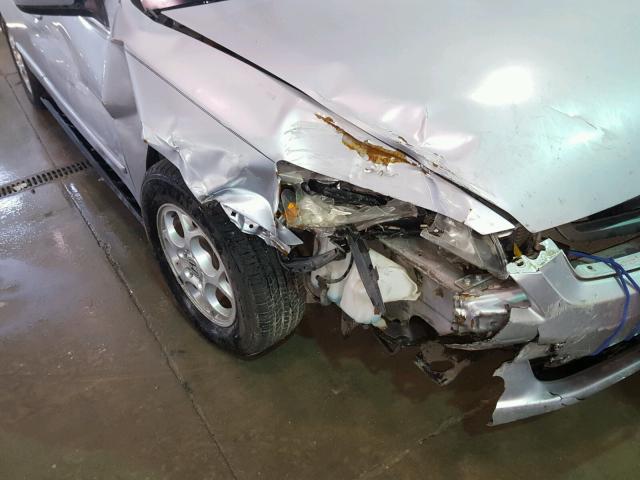 1HGCM56313A117506 - 2003 HONDA ACCORD LX WHITE photo 9