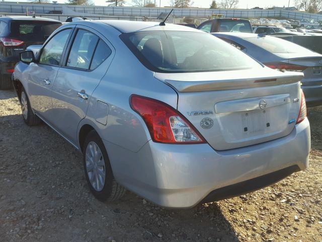 3N1CN7AP1FL821111 - 2015 NISSAN VERSA S SILVER photo 3