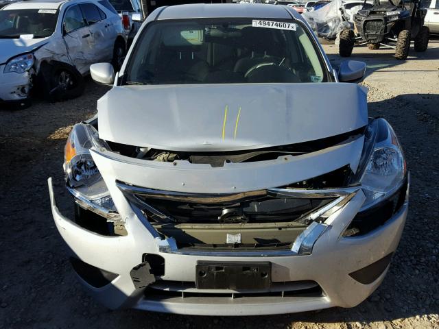 3N1CN7AP1FL821111 - 2015 NISSAN VERSA S SILVER photo 7