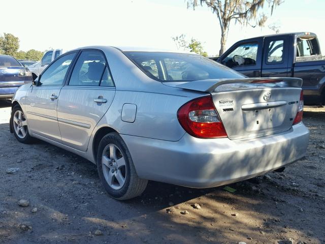 4T1BF30K32U539634 - 2002 TOYOTA CAMRY LE GRAY photo 3