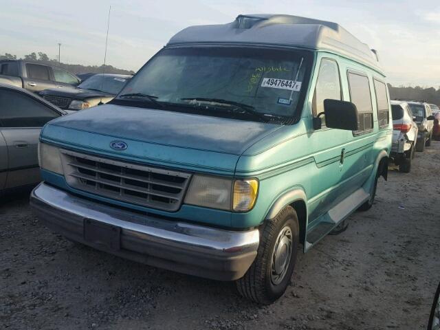 1FDEE14YXRHA26032 - 1994 FORD ECONOLINE GREEN photo 2