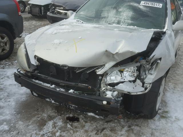 4T1BE32K84U861933 - 2004 TOYOTA CAMRY LE ნაცრისფერი ფოტო 9