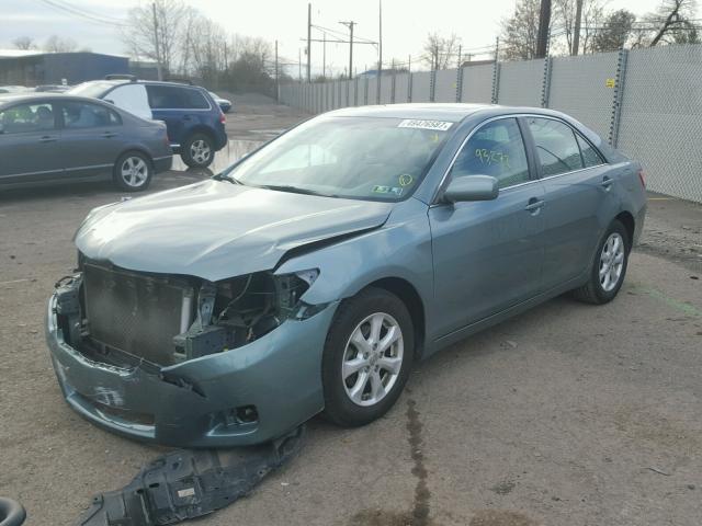 4T1BF3EK8BU634277 - 2011 TOYOTA CAMRY BASE GREEN photo 2