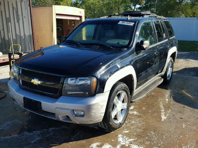 1GNDT13S872277609 - 2007 CHEVROLET TRAILBLAZE BLACK photo 2