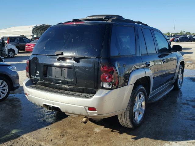 1GNDT13S872277609 - 2007 CHEVROLET TRAILBLAZE BLACK photo 4