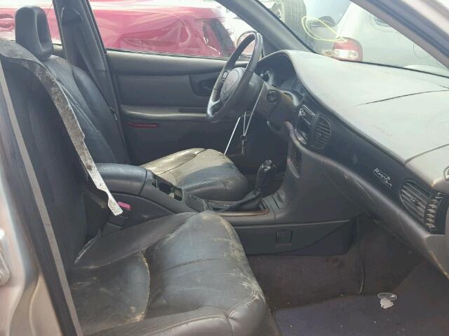 2G4WB55K211162760 - 2001 BUICK REGAL LS 银色 照片 5
