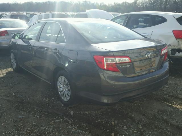 4T4BF1FK3CR212881 - 2012 TOYOTA CAMRY BASE GRAY photo 3