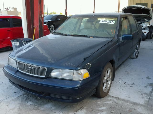 YV1LS5579W2549486 - 1998 VOLVO S70 GREEN photo 2