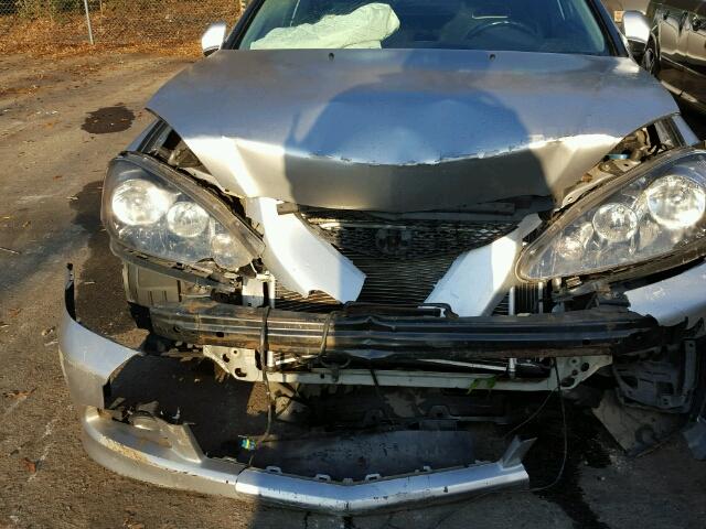 JH4DC54806S010741 - 2006 ACURA RSX SILVER photo 9