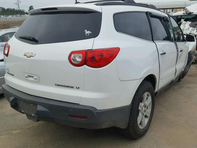 1GNLRFED5AS100724 - 2010 CHEVROLET TRAVERSE L WHITE photo 4