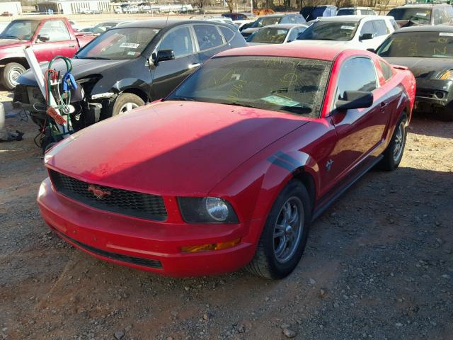 1ZVHT80N295110761 - 2009 FORD MUSTANG RED photo 2