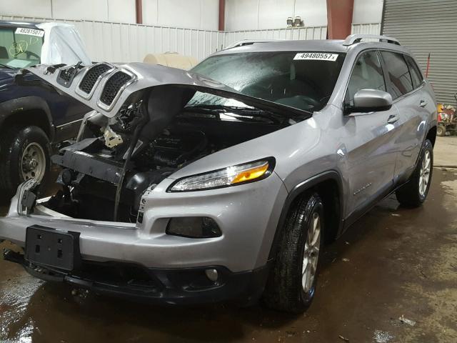 1C4PJMCB9GW325785 - 2016 JEEP CHEROKEE L SILVER photo 2