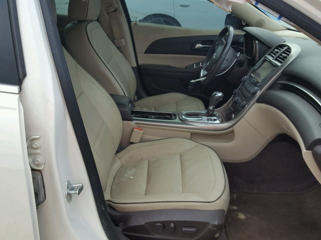 1G11J5SX9DF217762 - 2013 CHEVROLET MALIBU LTZ 奶油色 照片 5